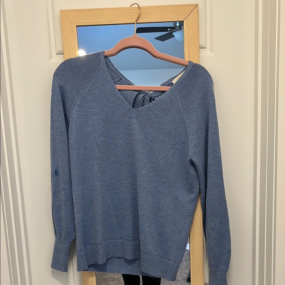 LOFT Blue Women's Sweater